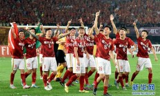 bsports体育-阿赫利军团主场大获全胜神勇无敌