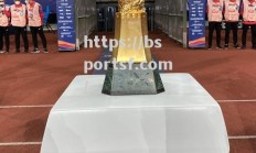 bsports体育-热门冠军遭遇意外，悬念扑朔迷离